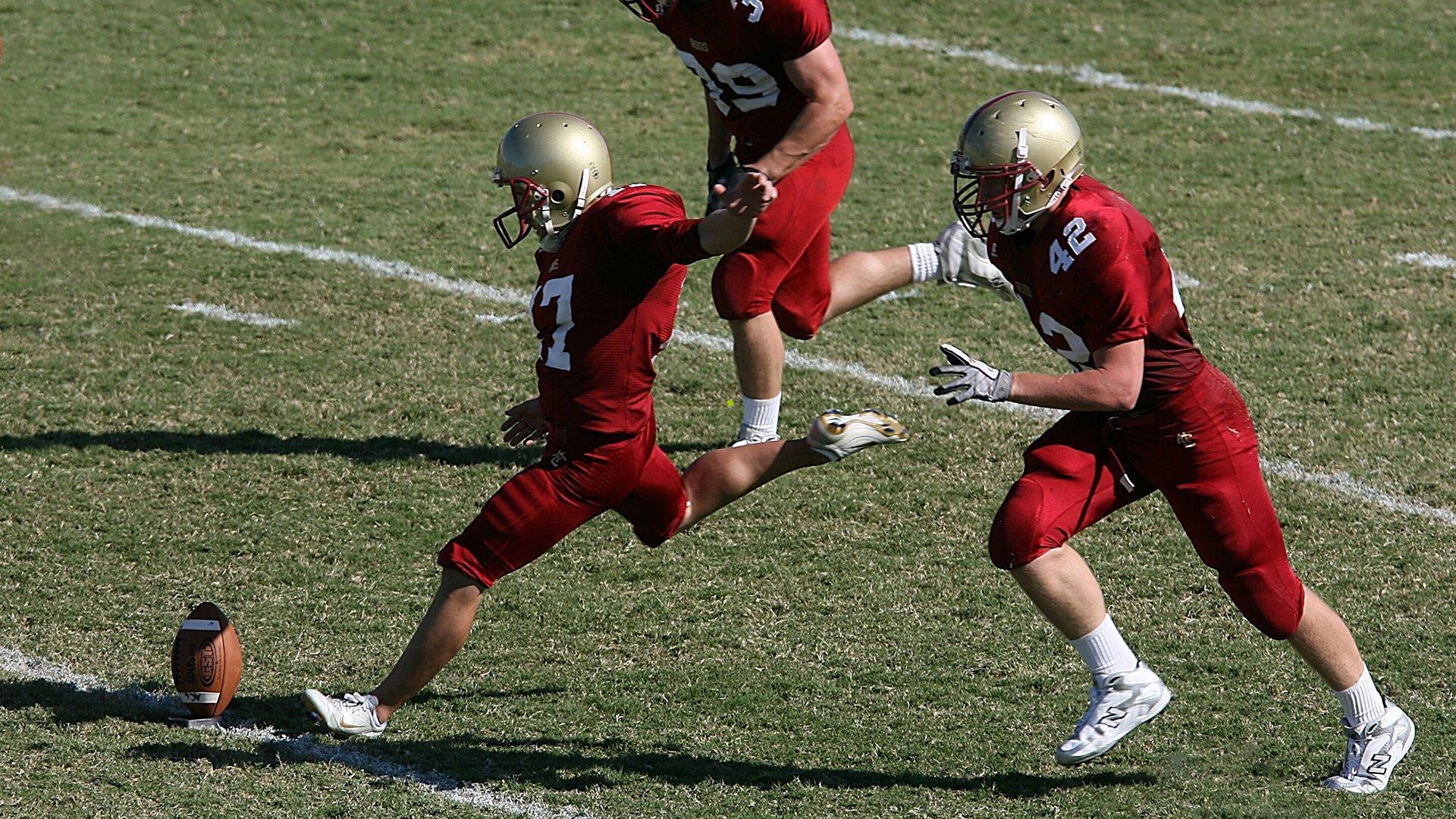 孔帕尼奥一锤定音 津门虎客胜亚泰登顶中超积分榜